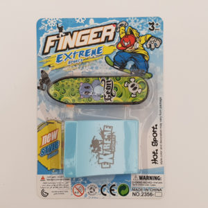 Finger Skateboard & Ramp - Image 12