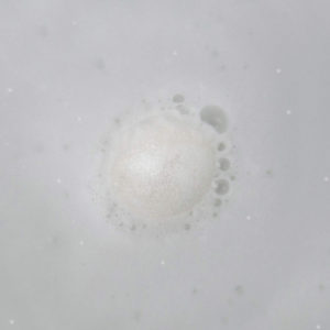 Gin & Tonic Bath Bombs - Image 3